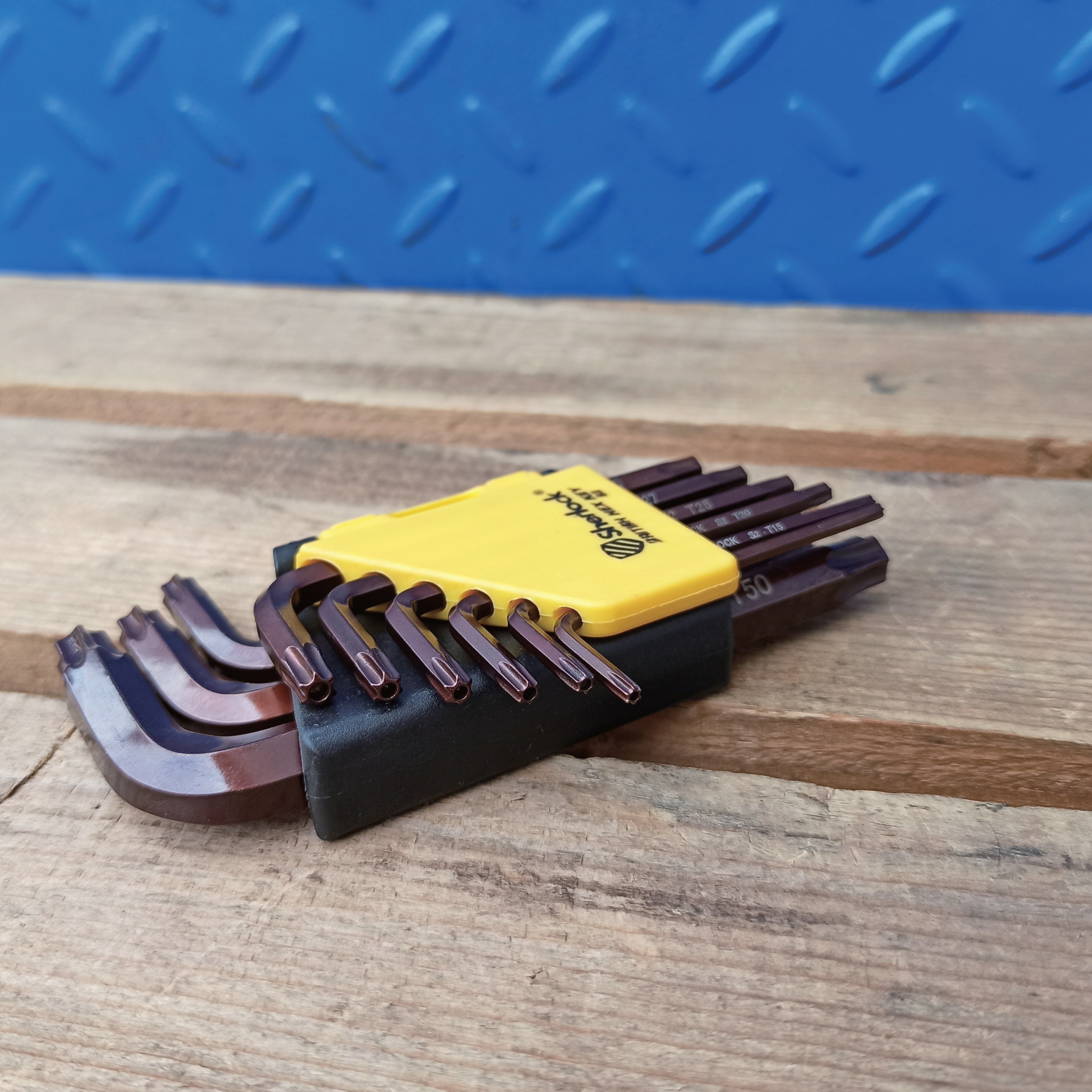 Sherlock Hexkey Bintang S2 - SHORT (Tampered)